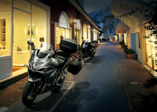 Suzuki GSX-1250F (galéria nyílik)