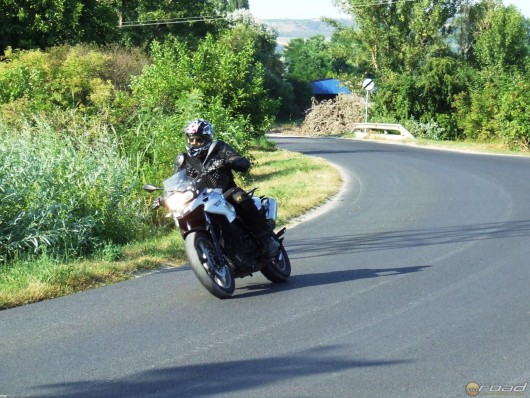Rendkívül játékos, könnyen irányítható, sokoldalú motorkerékpár az F700GS