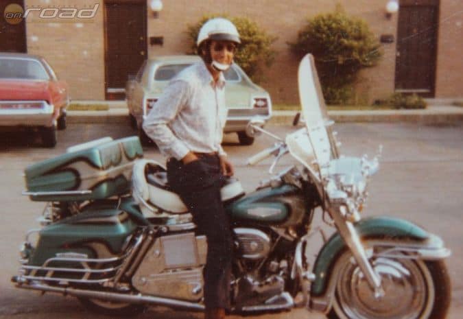 Bill Standley 1967-es Harley-ja nyergében