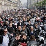 francia tüntetés 3 onroad