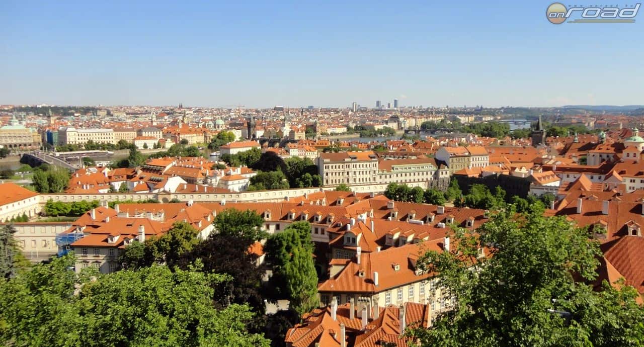 Prágai panoráma a várból