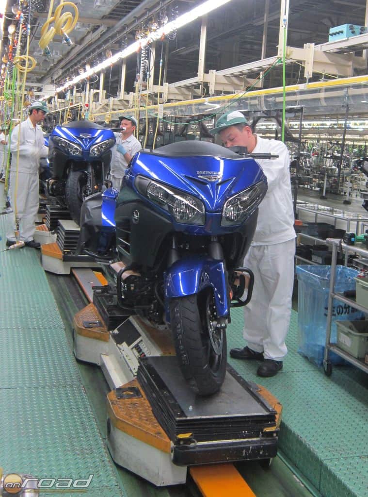 Készül a háromszáz milliomodik Honda motorkerékpár: egy 1800-as GoldWing