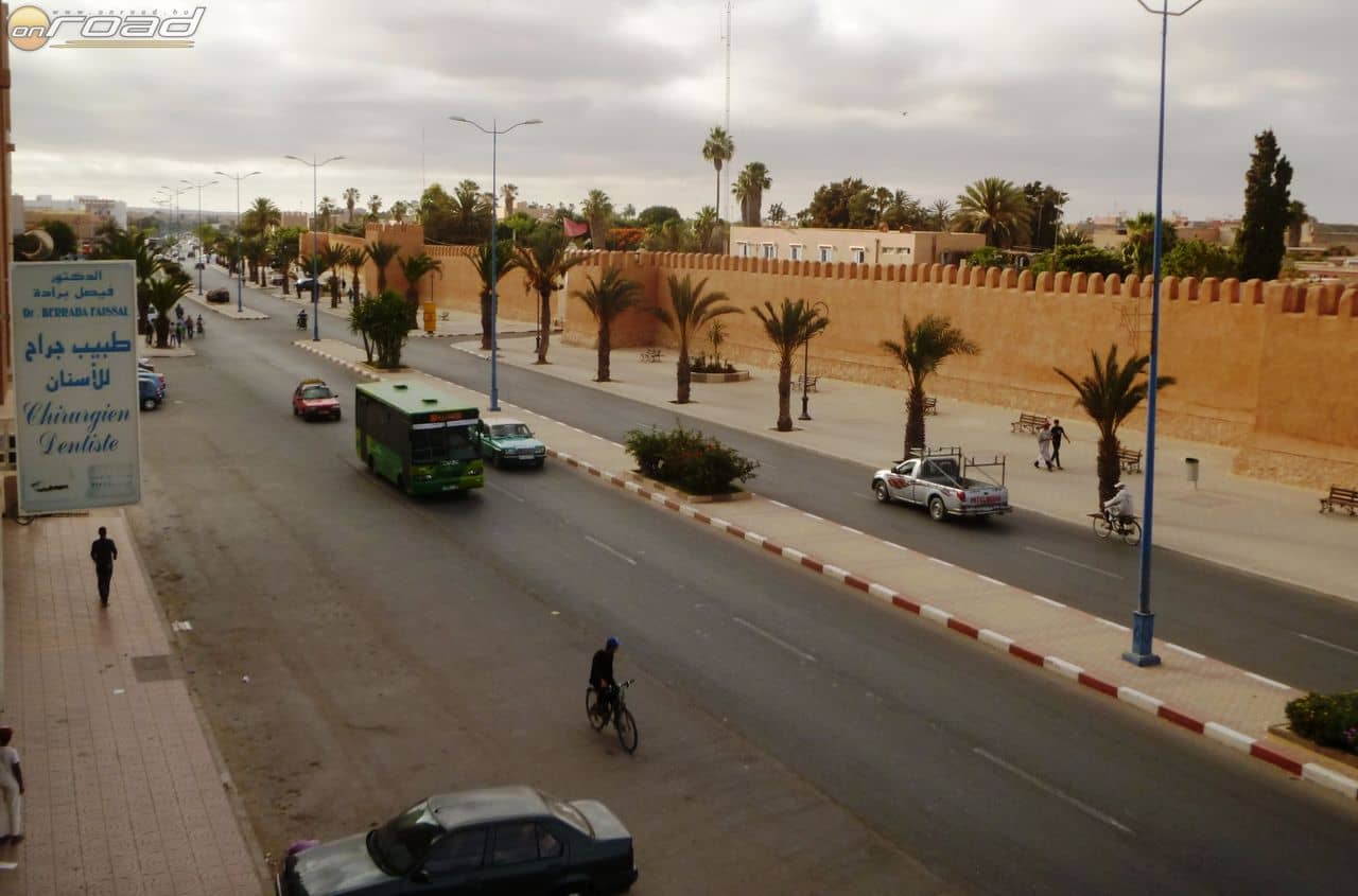 Tiznit, egy modern város Marokkóban