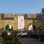 Útvonalbiztosítás Baku túra Onroad 20150613_A régi városkapu