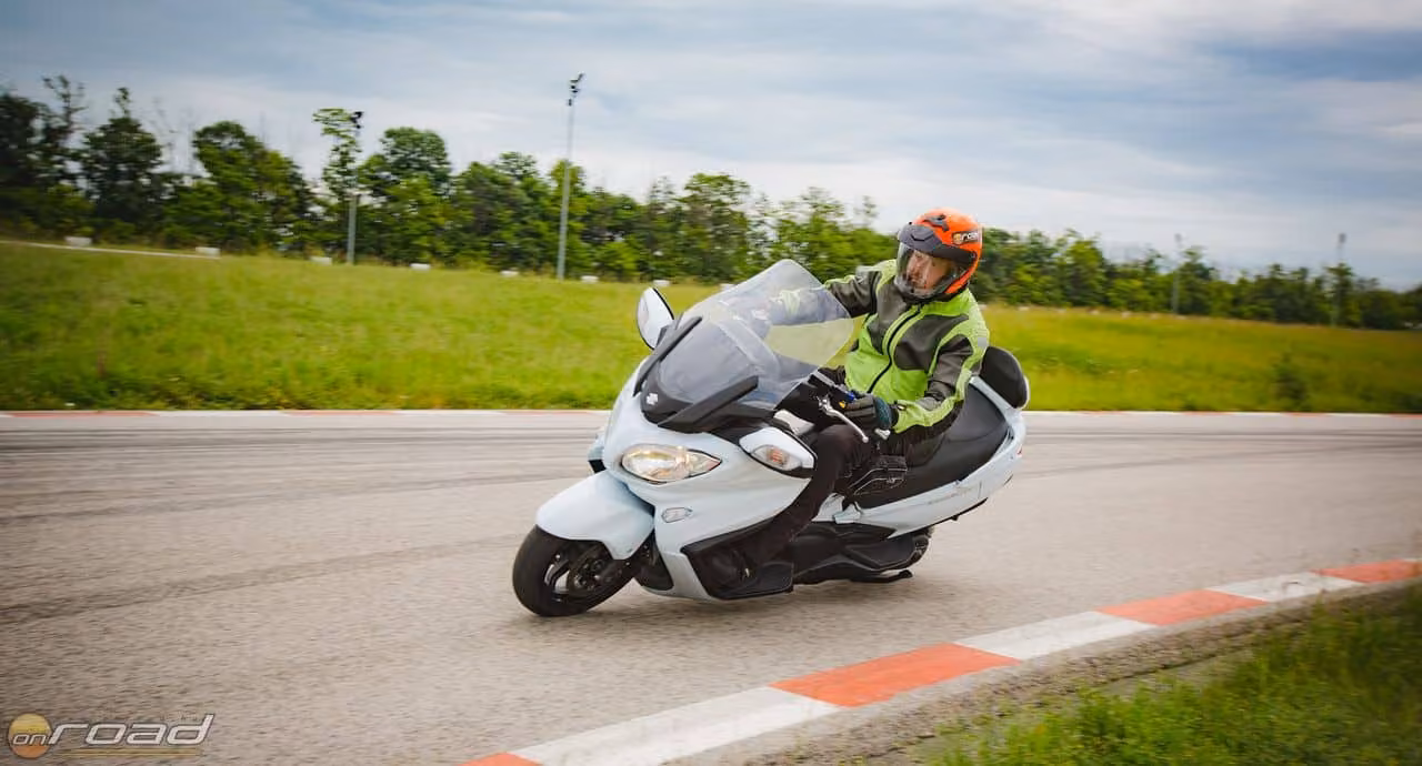 A nagy Burgman nem csak városba való, túrázni is tökéletes