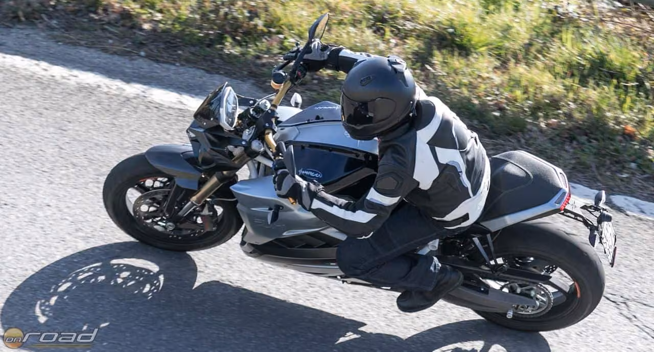 Igazi, több mint vállalható motorozási élmény - csak benzinkútra nem kell vele járni