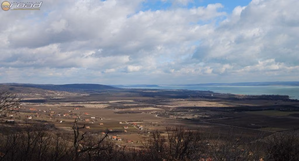 Elképesztő a panoráma – érdemes lesz megmászni a csúcsot