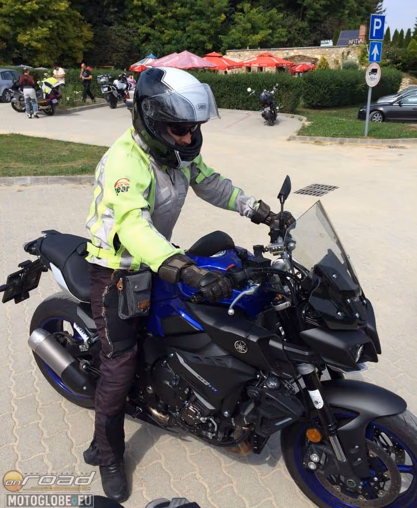 Tesztmotorozás