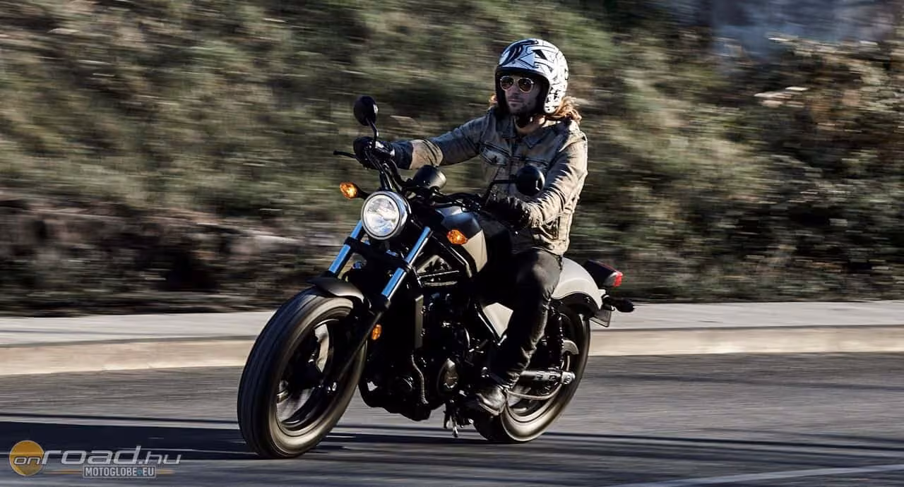 Egy modern bobber: bemutatkozott a Honda Rebel Egy modern bobber: bemutatkozott a Honda Rebel