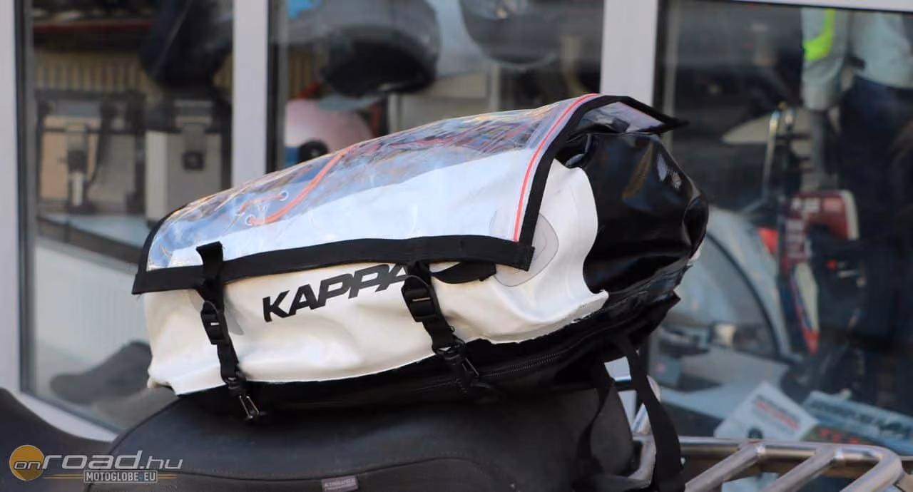 A Kappa DryPack 20 az egyik legjobb alternatíva: tanktáska, hátizsák, térképtartó egyben