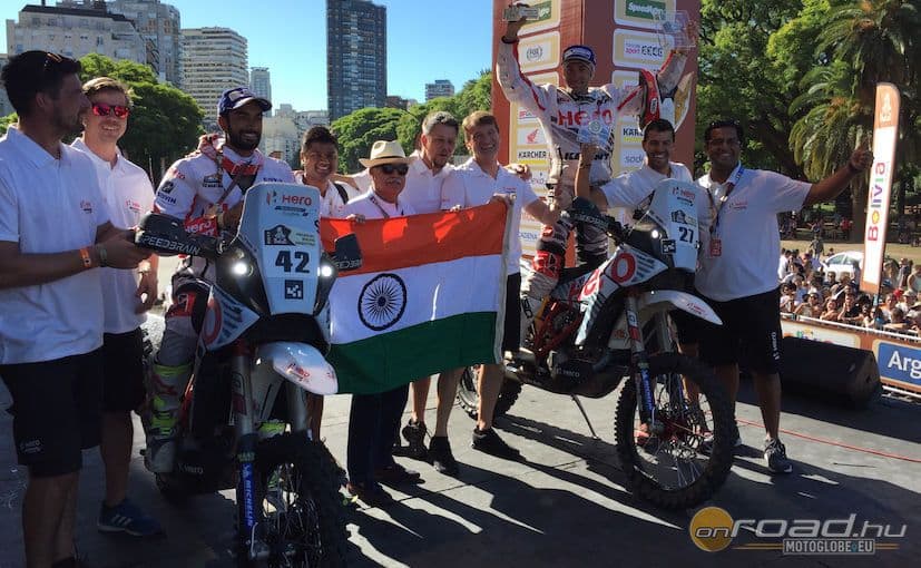 Az indiai Hero Speedbrain csapat a befutó után nagyon boldog volt: mindkét motorjuk célba ért Buenos Airesben
