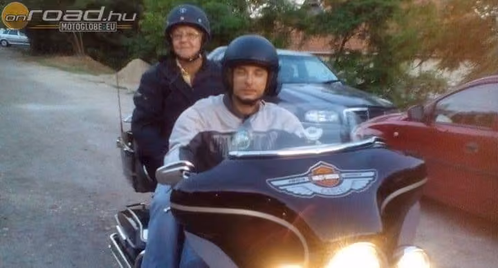 Csodálatos szülinapi ajándék Gabriella anyukájának: motorozás egy Harley-val! Csodálatos szülinapi ajándék Gabriella anyukájának: motorozás egy Harley-val!