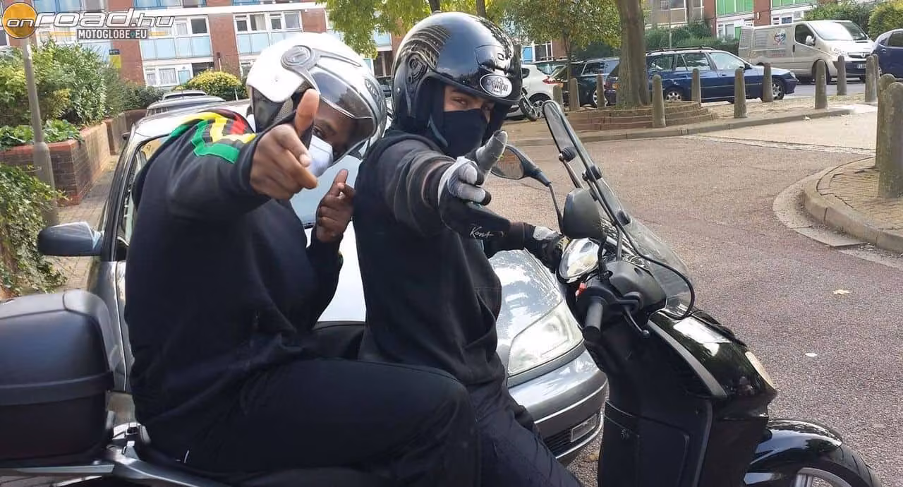 Ilyen könnyű robogót lopni. És ilyen könnyen védekezhetünk ellene