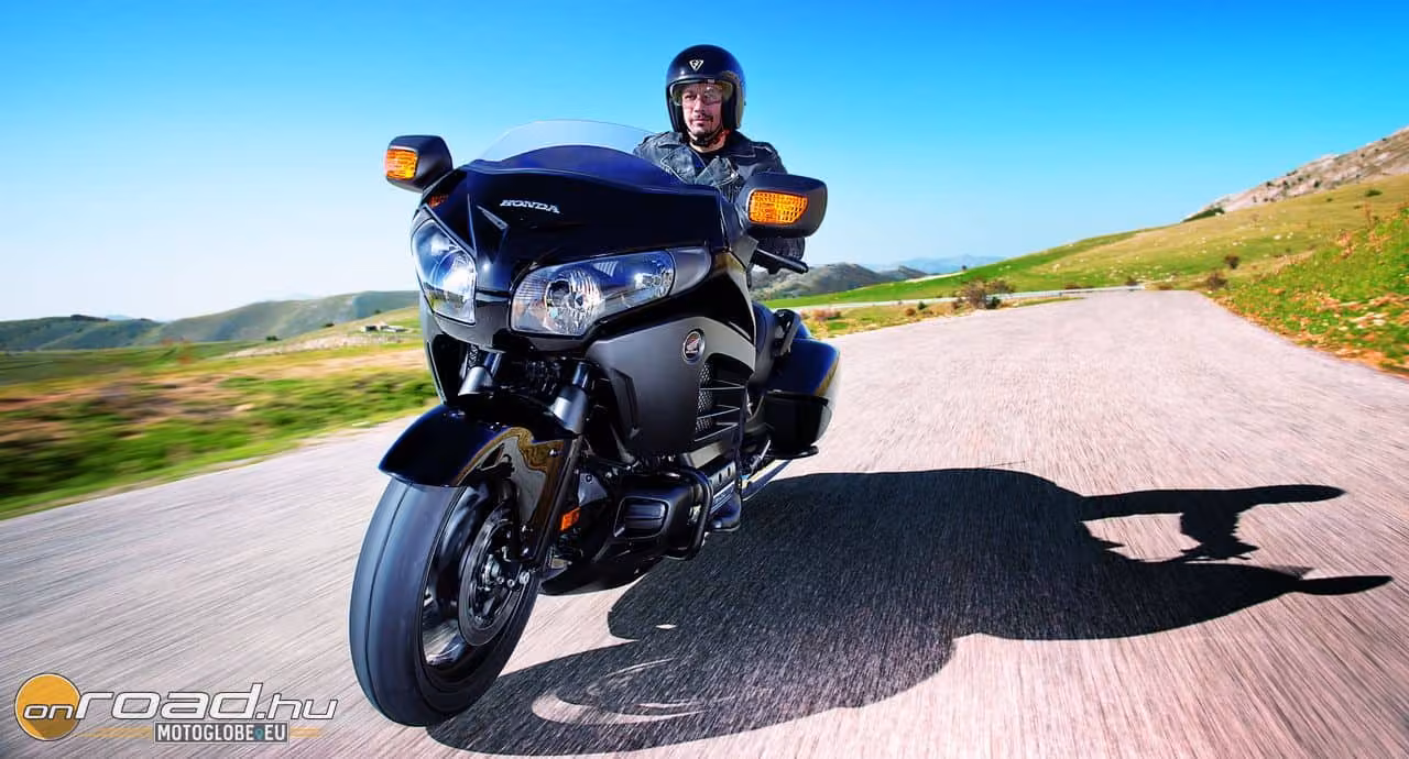 TOP10: a legjelentősebb hathengeres motorkerékpárok TOP10: a legjelentősebb hathengeres motorkerékpárok