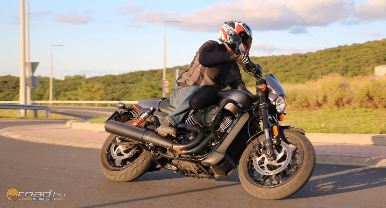 Senki földje: Harley-Davidson Street Rod (2017) teszt