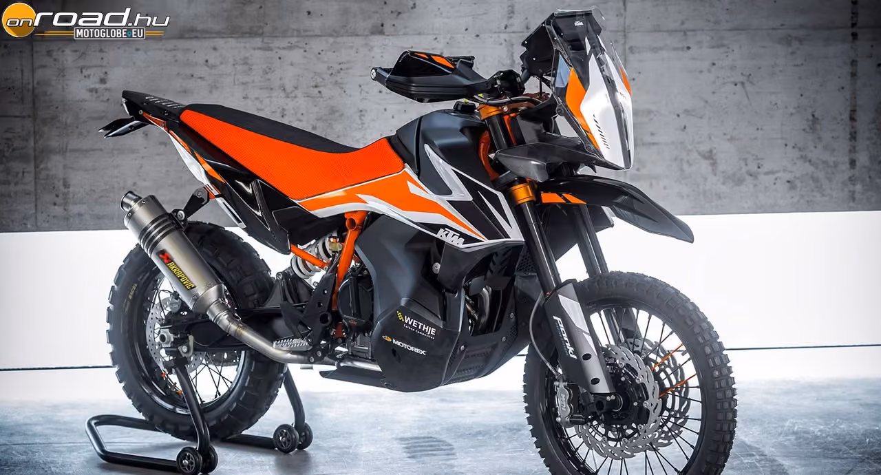 Nem voltak elég sunyik az osztrákok: lekapták a 2019-es KTM 790 Adventure-t! Nem voltak elég sunyik az osztrákok: lekapták a 2019-es KTM 790 Adventure-t!