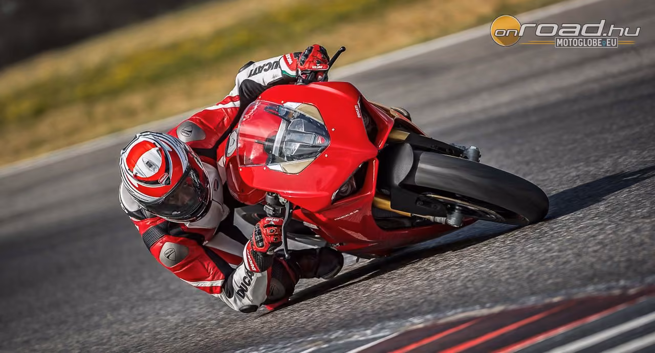Jön az 1’000 köbcentis Panigale V4R? Spanyolországban már látták Jön az 1’000 köbcentis Panigale V4R? Spanyolországban már látták