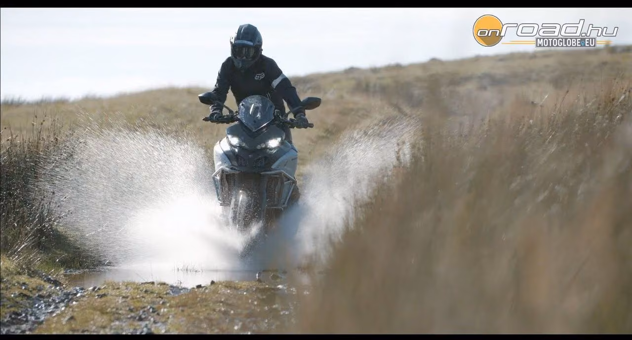 Ha ettől nem tör rád a kalandmotorozás iránti vágy, akkor semmitől