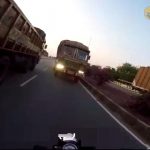 Szembejovo-teherauto-India-Onroad-1