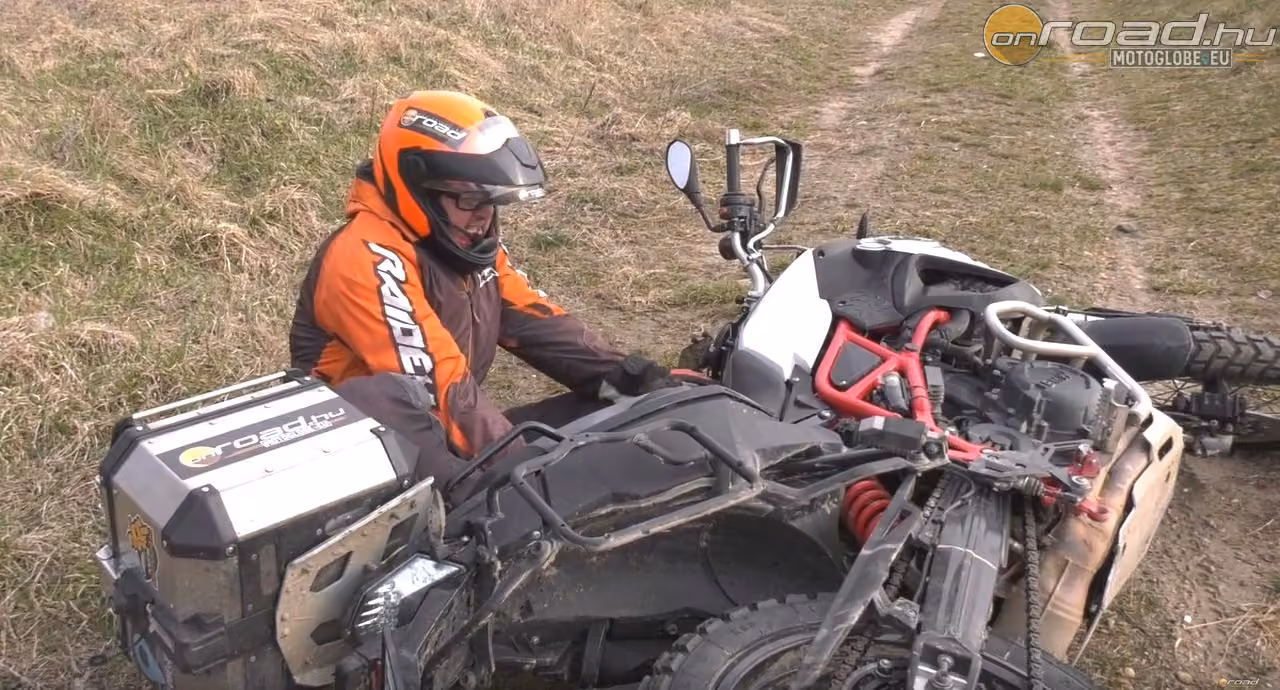 Mit tegyél, ha kisebb motoros baleset ér? Mit tegyél, ha kisebb motoros baleset ér?