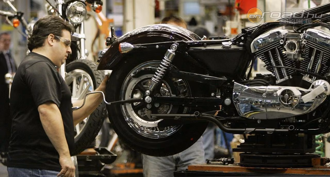 Egymásnak feszült Donald Trump és a Harley-Davidson Egymásnak feszült Donald Trump és a Harley-Davidson