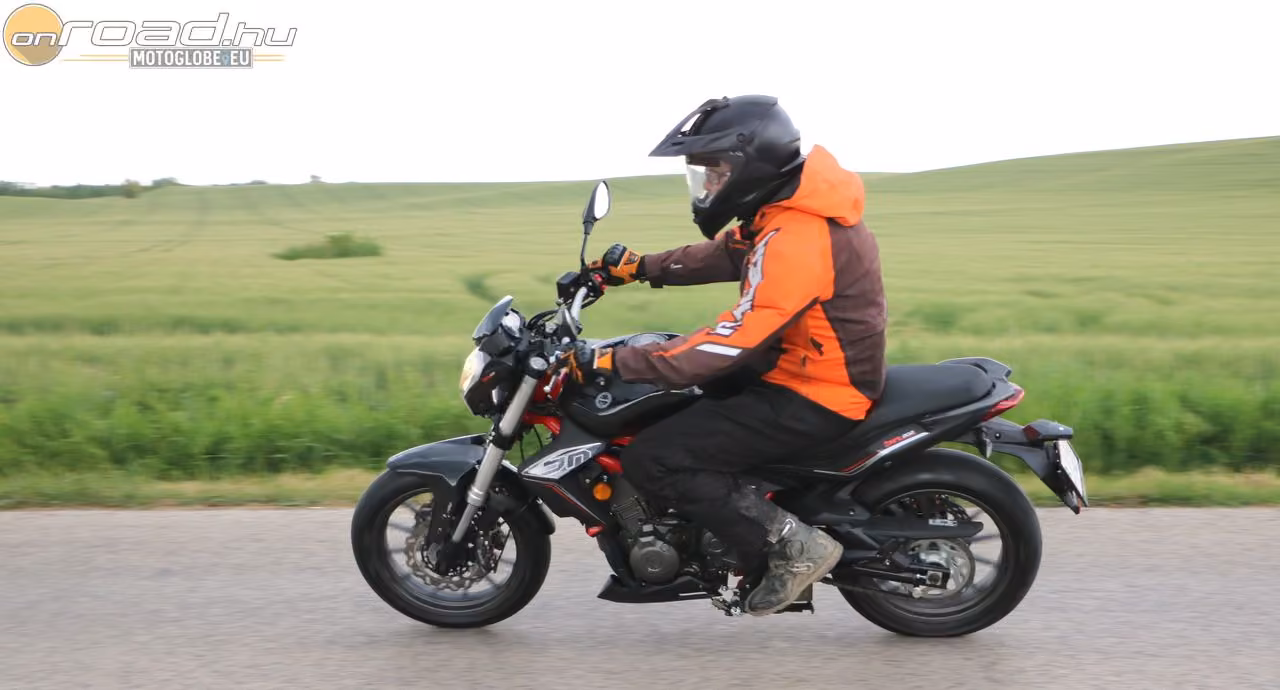 Egészen meglepő erények: Benelli BN302 teszt