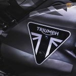 Triumph-Moto2-Onroad-08
