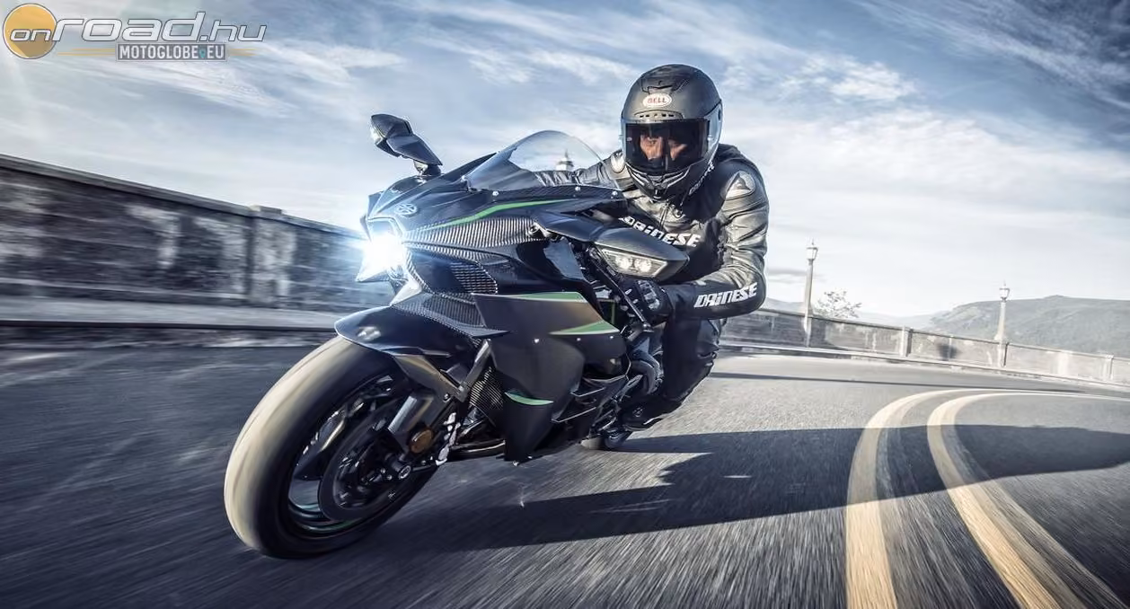 A Kawasaki H2 2019-re laza 30 lóerő pluszt kap! A Kawasaki H2 2019-re laza 30 lóerő pluszt kap!