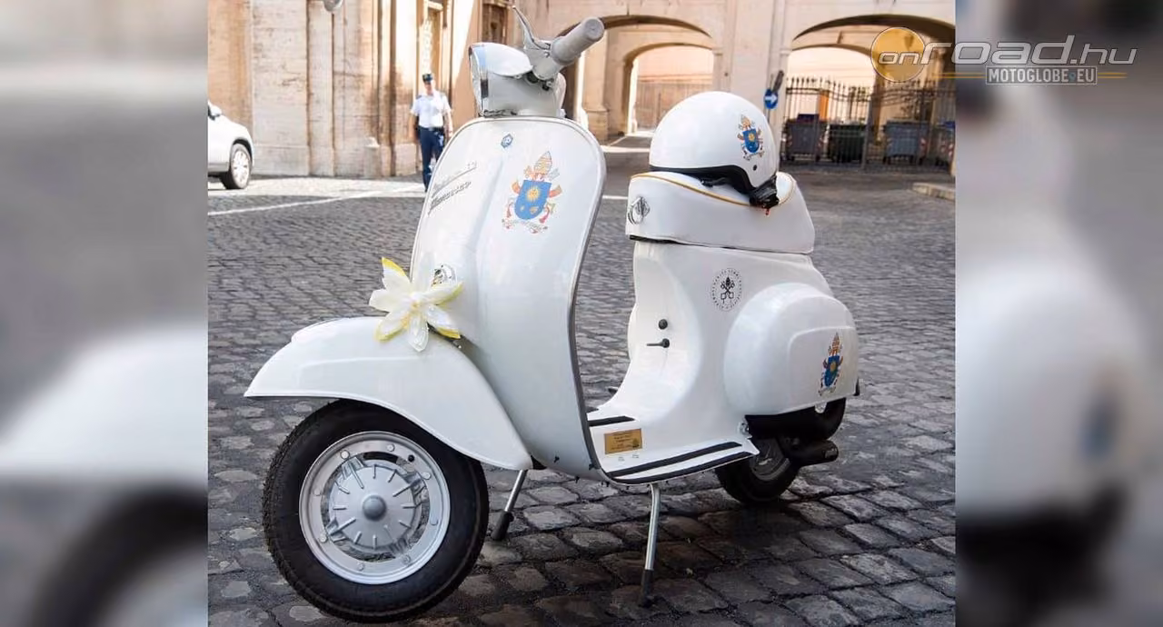 Egy brutálisan menő Vespa az egyik új pápa gép Egy brutálisan menő Vespa az egyik új pápa gép