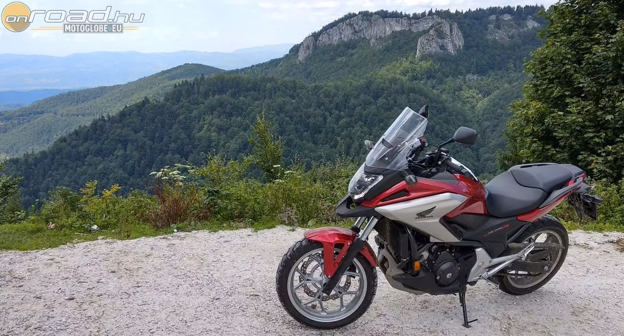 Teszt és túra: Honda NC750X DCT az Onroad.hu48h-n MotorosVándor módra Teszt és túra: Honda NC750X DCT az Onroad.hu48h-n MotorosVándor módra