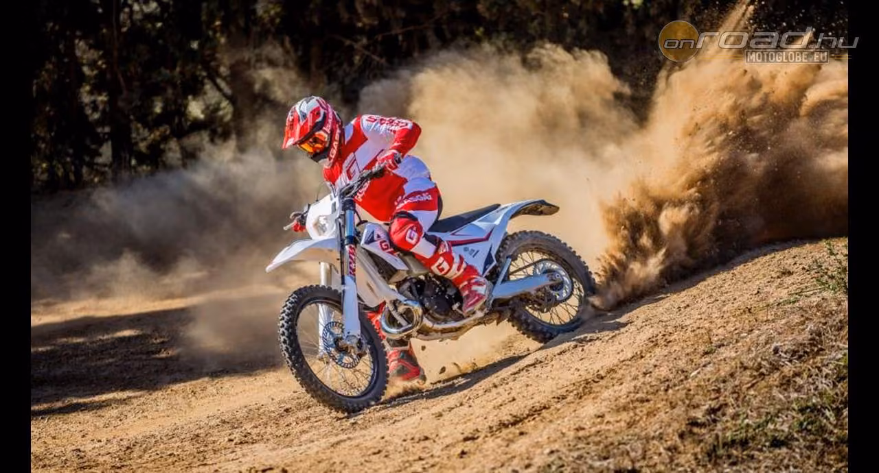 Új utcai motorokat fog bemutatni a Husqvarna és a GasGas is