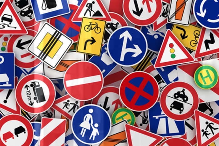 Elemzés: Új KRESZ 2.0 – Forradalom vagy túlszabályozás a motorosoknak?