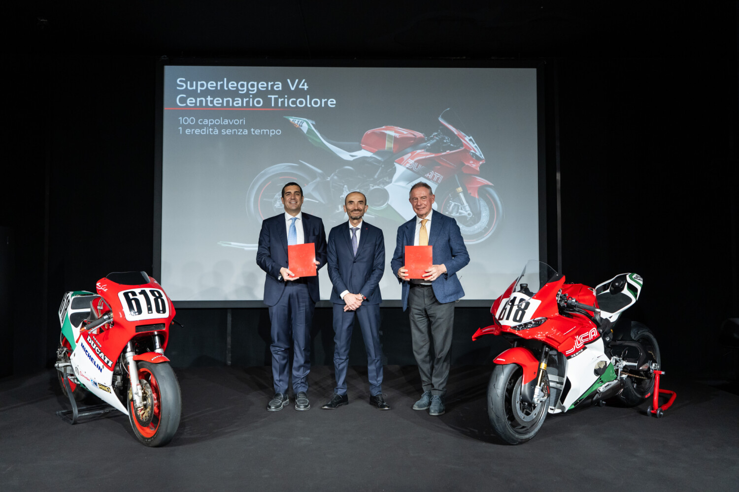 100 éves a Ducati: jubileumi modell, emlékbélyeg és világméretű ünnepség