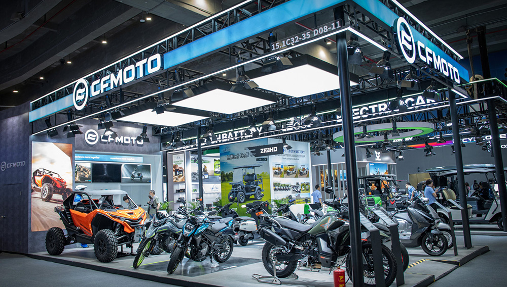 Izgalmas a hangulat a 2026-os Canton Fair-en, ahol a CFMOTO bemutatja egyre bővülő és sokszínű termékkínálatát