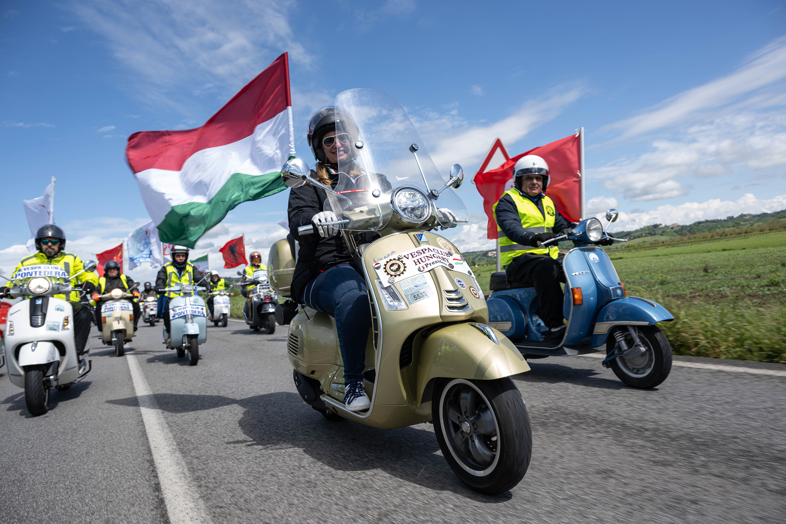 Róma ad otthont a Vespa történetének legnagyobb találkozójának