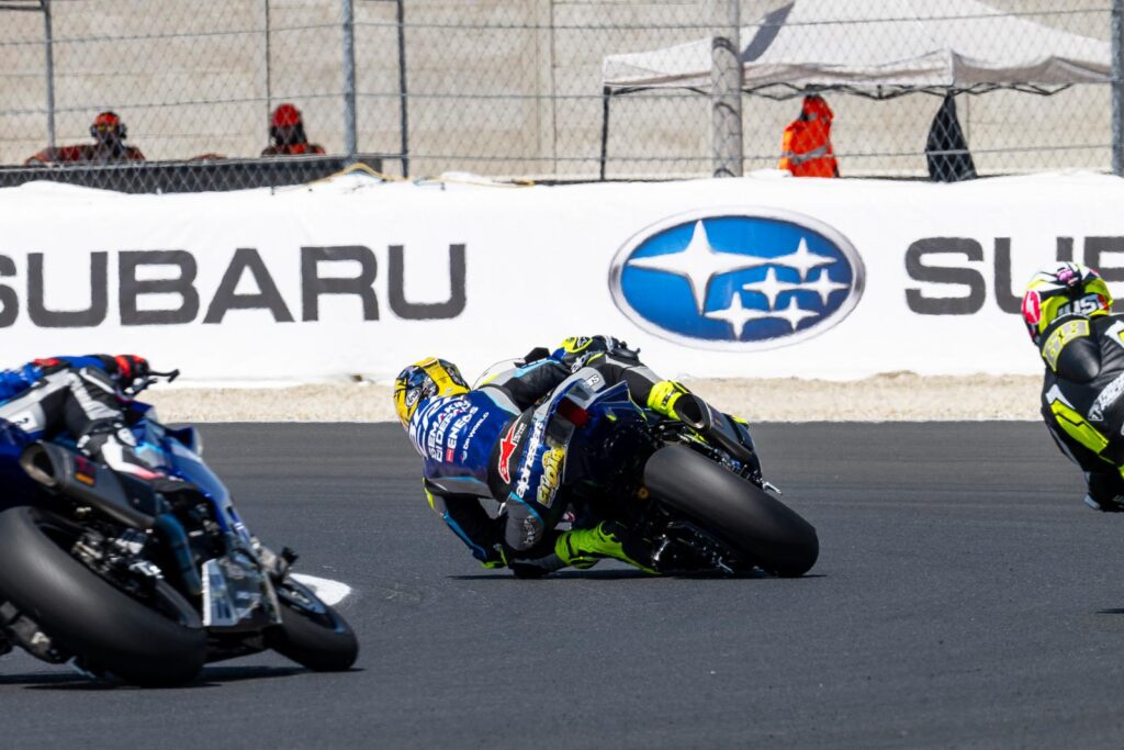 Balaton Park WorldSBK szombat: Yamaha-dominancia, dráma és kemény csaták