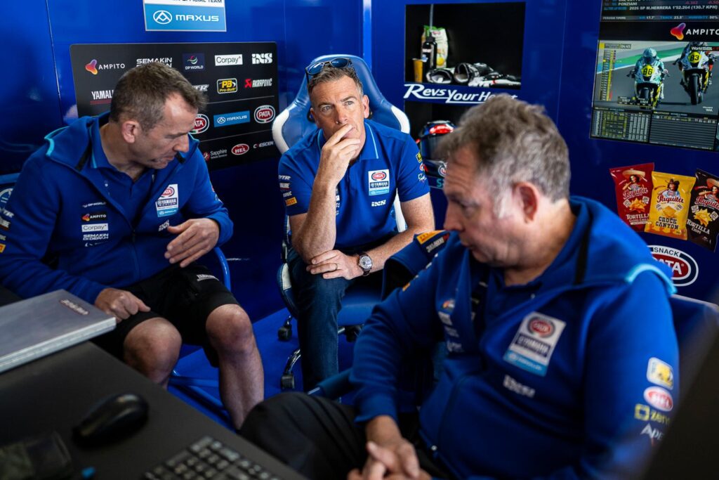 Balaton Park WorldSBK szombat: Yamaha-dominancia, dráma és kemény csaták
