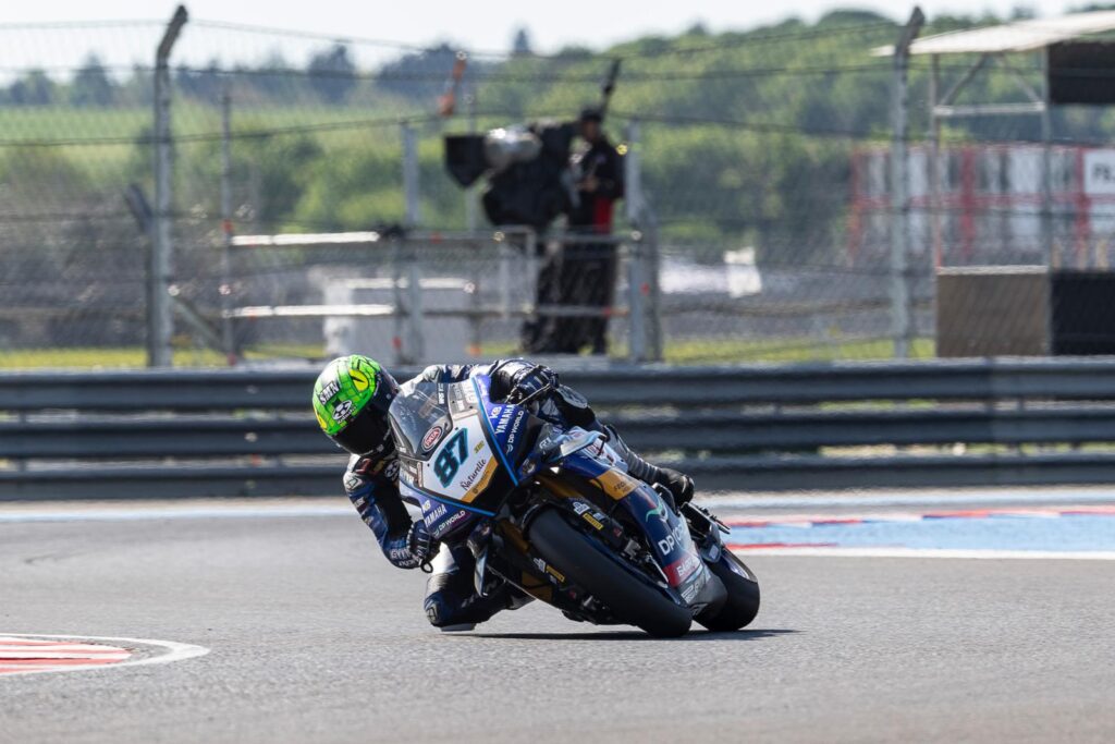 Balaton Park WorldSBK szombat: Yamaha-dominancia, dráma és kemény csaták
