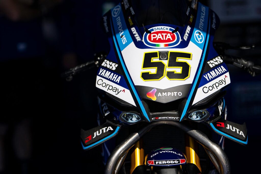 Balaton Park WorldSBK szombat: Yamaha-dominancia, dráma és kemény csaták