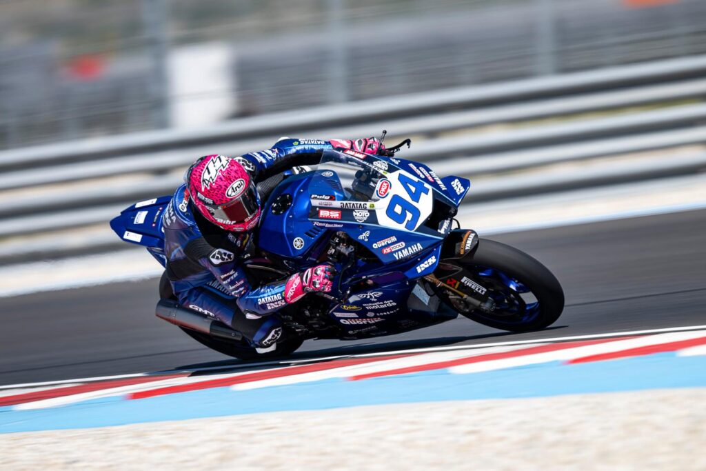 Balaton Park WorldSBK szombat: Yamaha-dominancia, dráma és kemény csaták