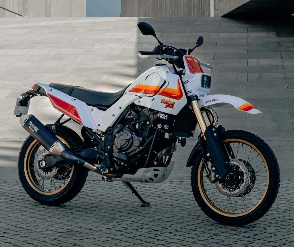 Pár csavar, és kész a 80as évek retró kinézet, a Holy Moly új életet ad a Yamaha Ténéré 700-nak
